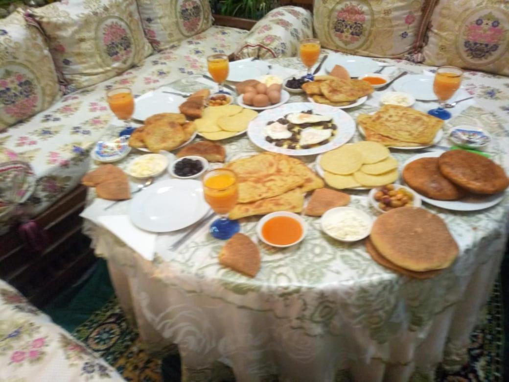 Riad Asmae Moustakim Фес Екстериор снимка