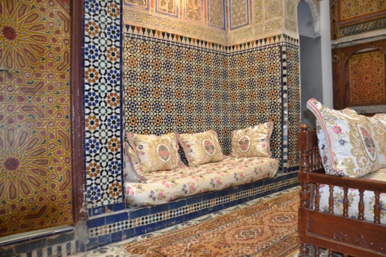 Riad Asmae Moustakim Фес Екстериор снимка